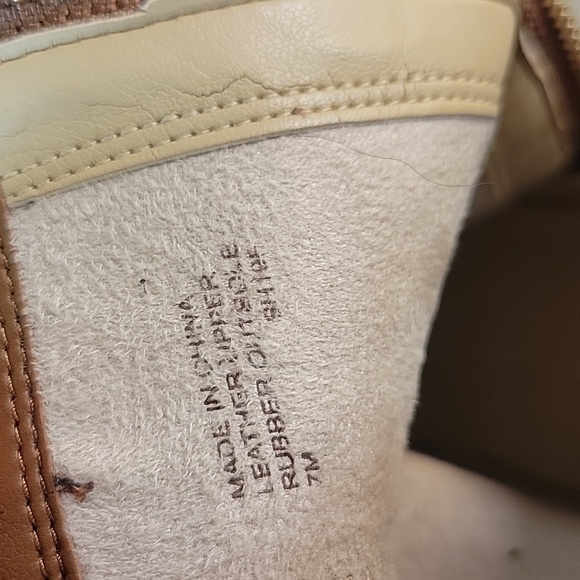 MICHAEL KORS FRENCHIE LEATHER BOOTIE SIZE 7 - Picture 12 of 12